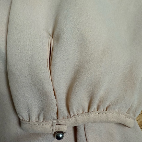 Light Pink Flowy Long Sleeve Blouse - Picture 6 of 6